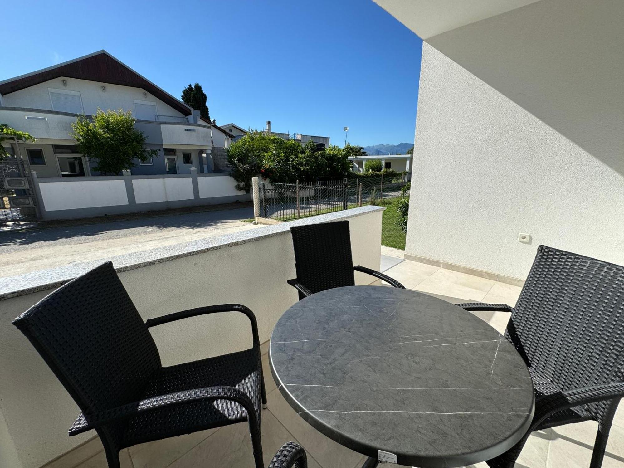 Adla Apartmani Ulcinj Exterior foto